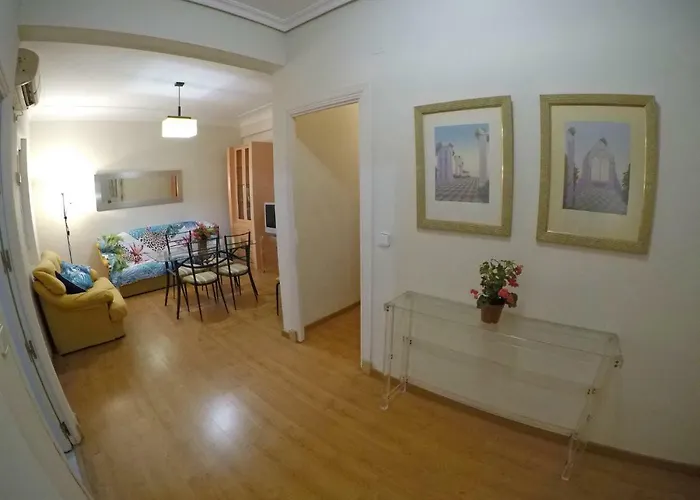 Eduardo Lucena 5, Patios Appartement *